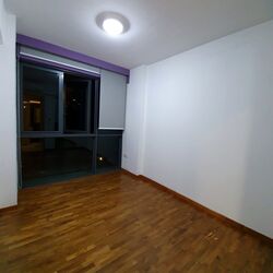Esparina Residences (D19), Condominium #305111051